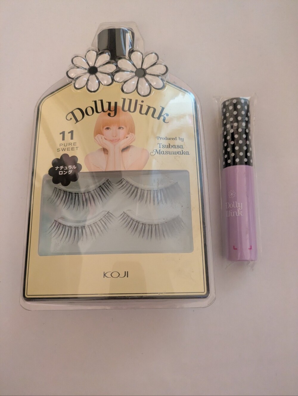 NEW Koji Dolly Wink 11 Pure Sweet False Eyelashes + Lash Glue